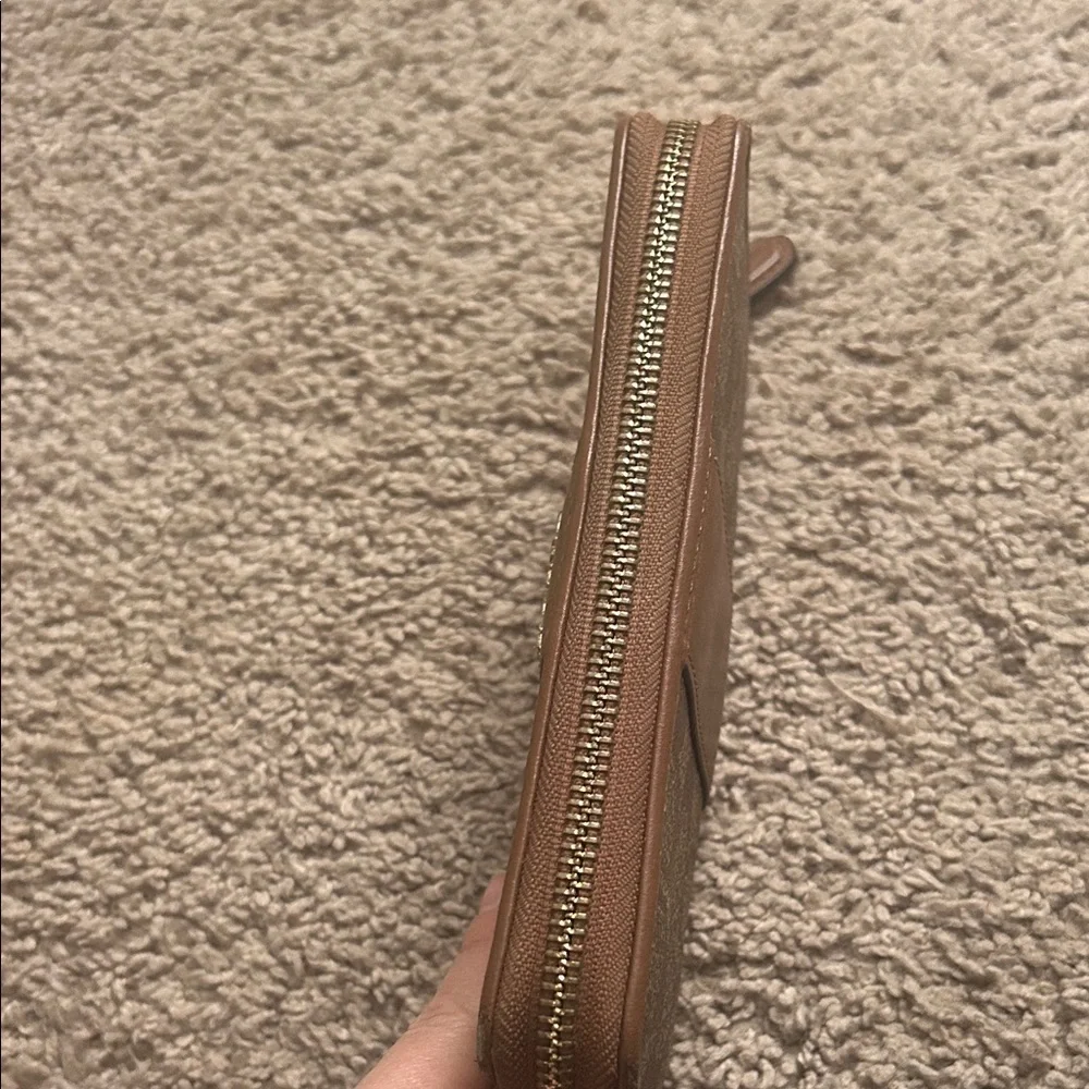 Coach Signature Brown and Tan Zip Wallet - Picture 3 of 8